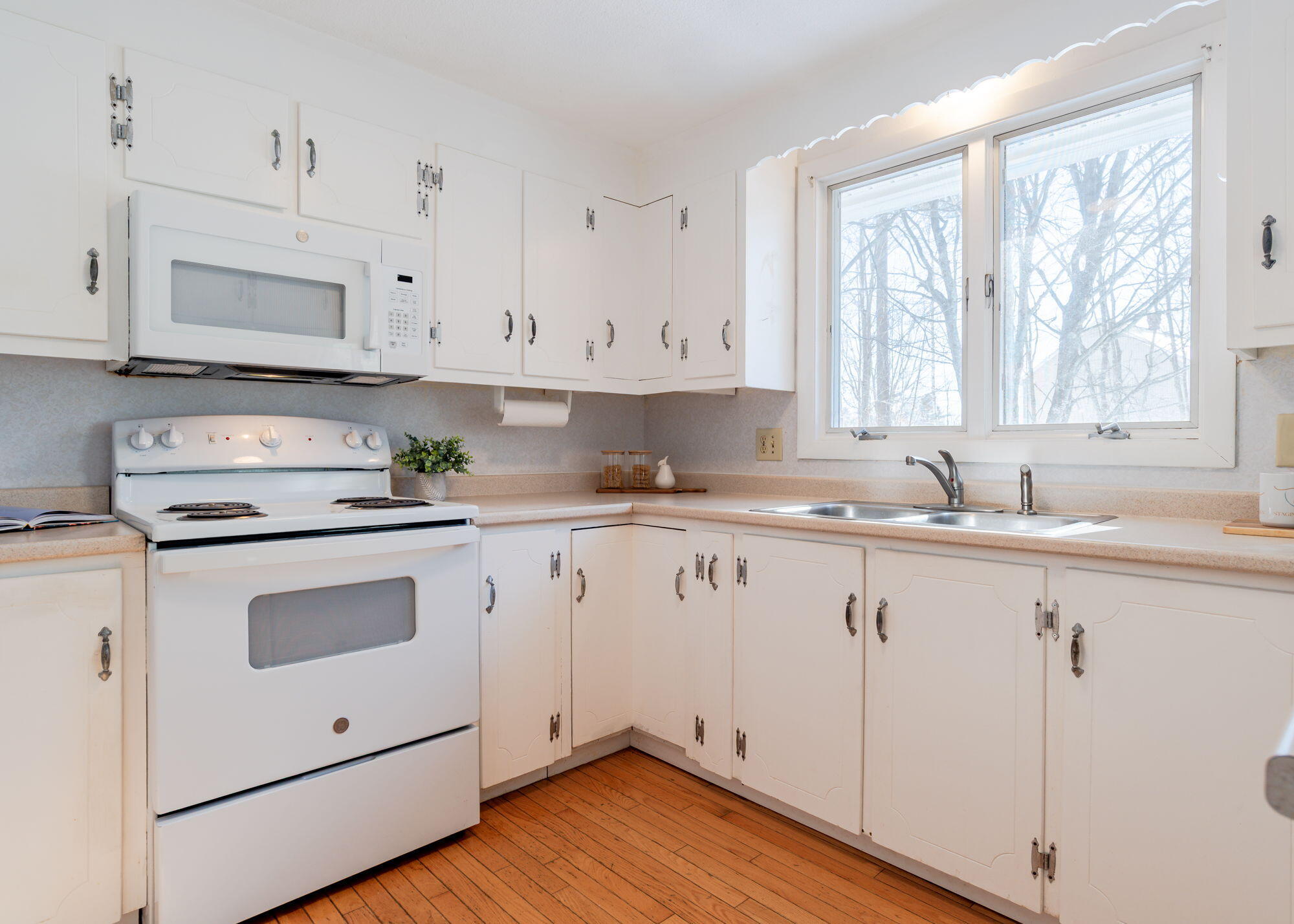 8 Forbes Lane Windham, ME 04062 - Photo 12 of 59 8ForbesLn-Windham-10