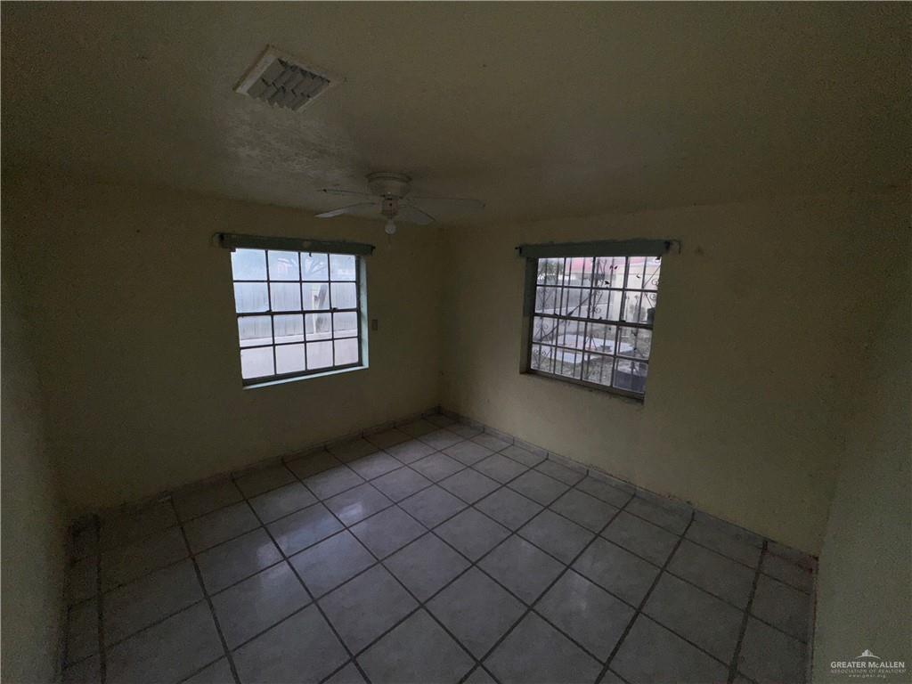 1306 North Rau-Con Street Roma, TX 78584 - Photo 15 of 34