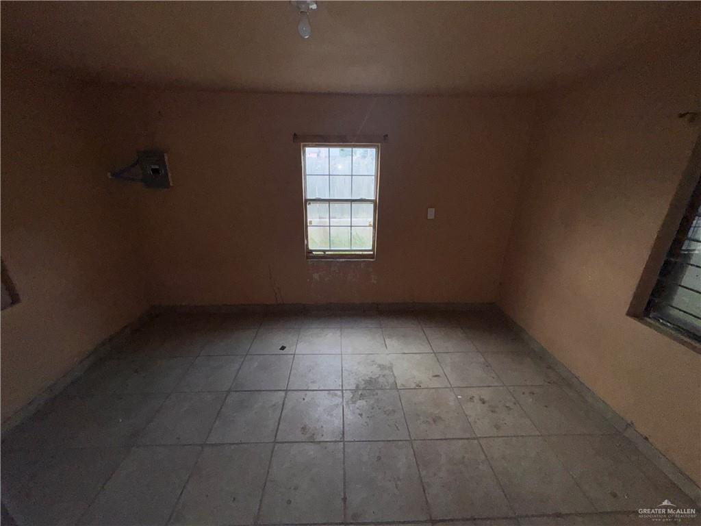 1306 North Rau-Con Street Roma, TX 78584 - Photo 25 of 34 a view of an empty room with a window