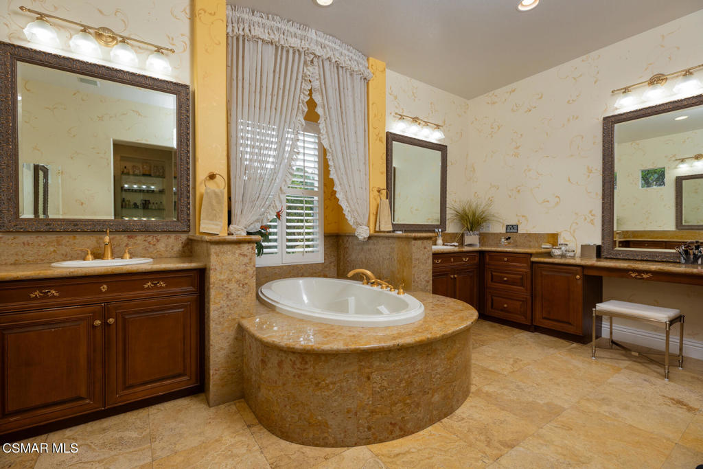 5006 Read Road Moorpark, CA 93021 - Photo 18 of 65