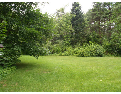 39 Horseshoe Road Chelmsford, MA 01824 - Photo 20 of 20 Gallery Image 20