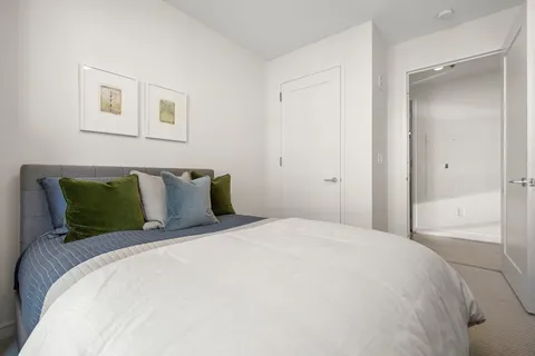 $2,250,000 | 580 Washington Street, Unit PH3, Boston, MA 02111