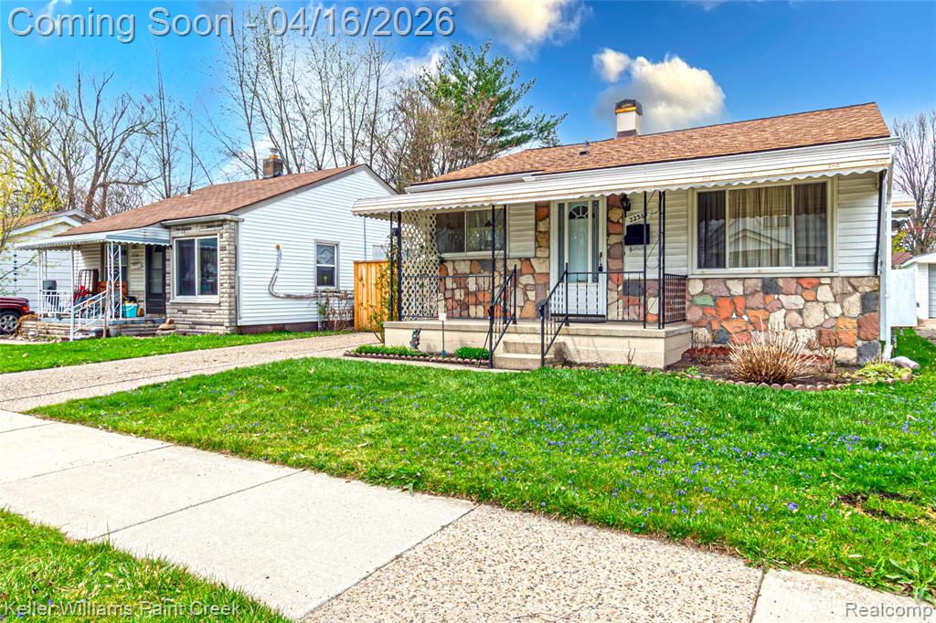 22369 Cunningham Avenue Warren, MI 48091 - Photo 4 of 33 Gallery Image 4