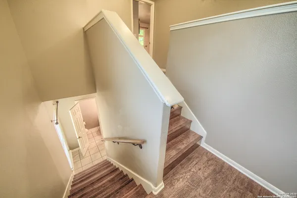 $2,000 | 503 Willow Grove Drive, San Antonio, TX 78245