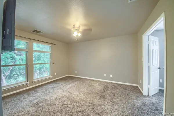$2,000 | 503 Willow Grove Drive, San Antonio, TX 78245