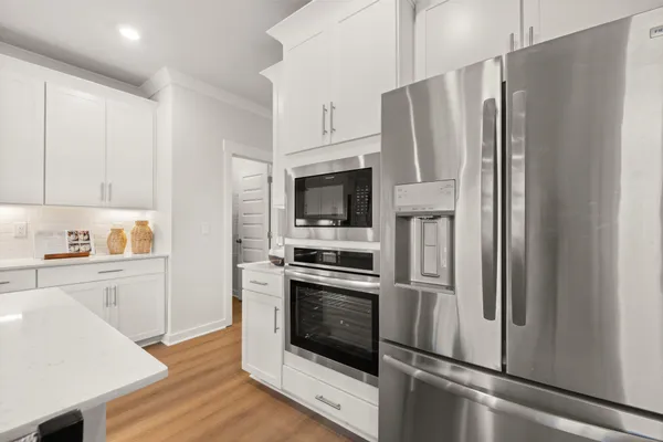 $637,490 | 1232 Essem Drive, Murfreesboro, TN 37130