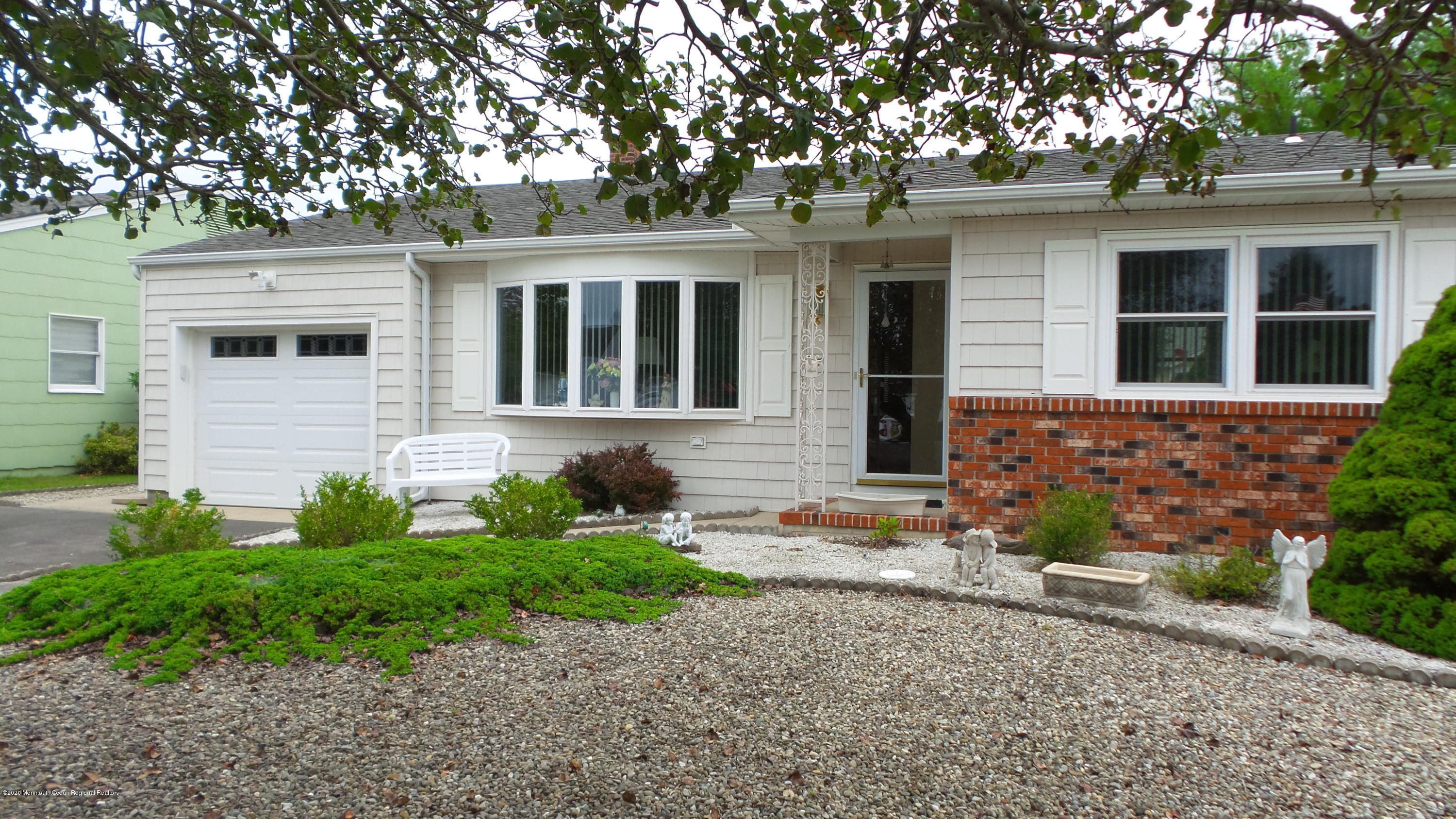 7 Jericho Road Toms River, NJ 08757 - Photo 1 of 25 20200909_130727