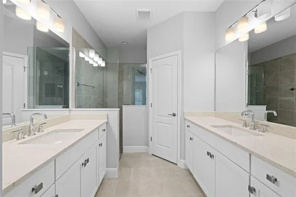 $2,800 | 4338 Tamarind Place, Bradenton, FL 34203