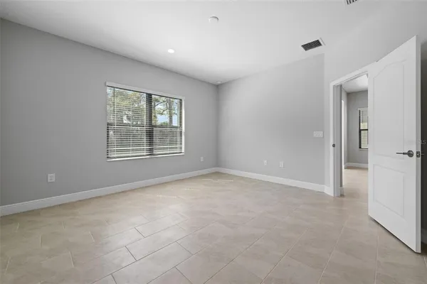 $2,800 | 4338 Tamarind Place, Bradenton, FL 34203