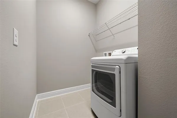 $2,800 | 4338 Tamarind Place, Bradenton, FL 34203