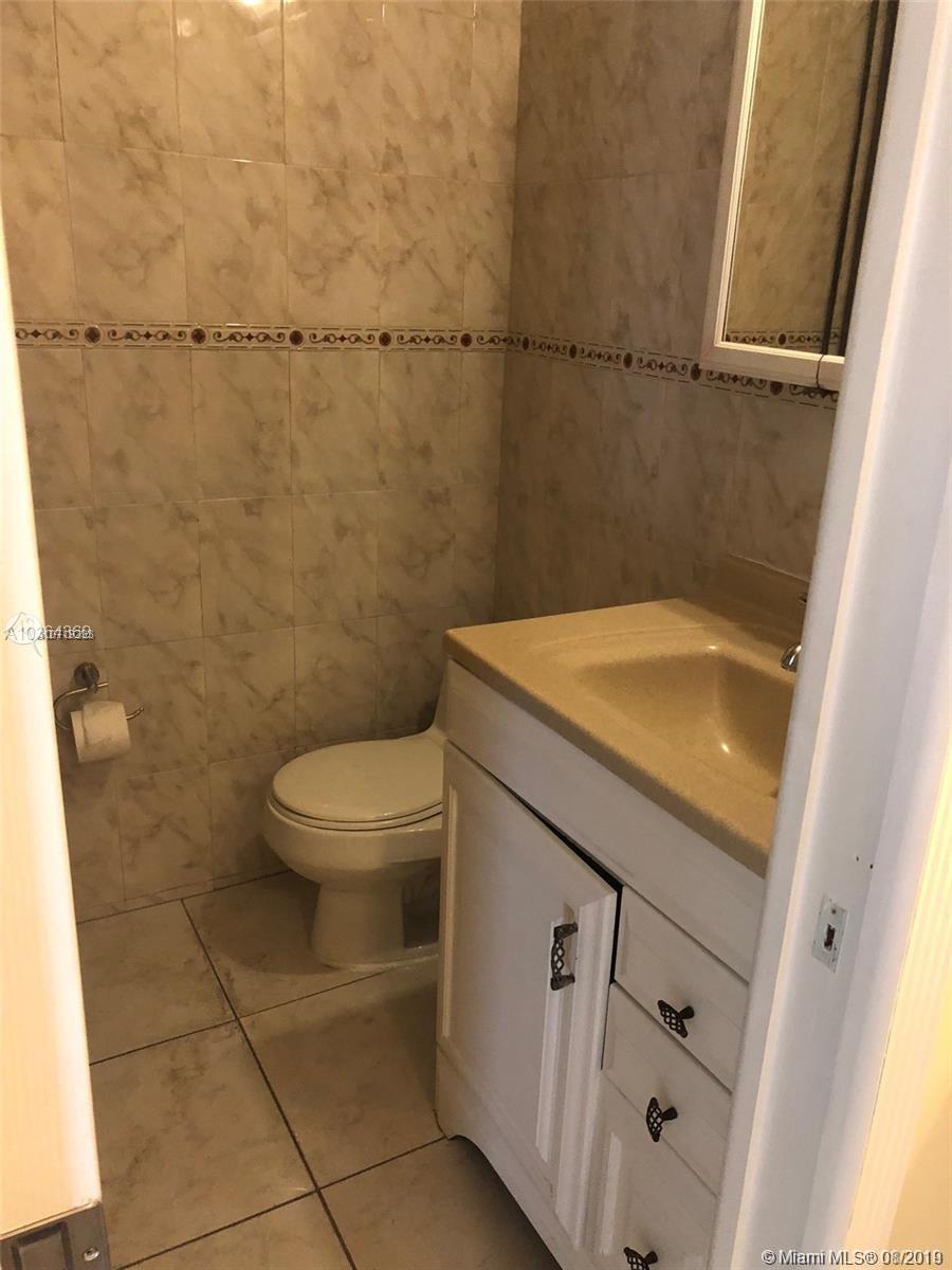 3321 Raleigh Street, Unit 3D Hollywood, FL 33021 - Photo 14 of 22