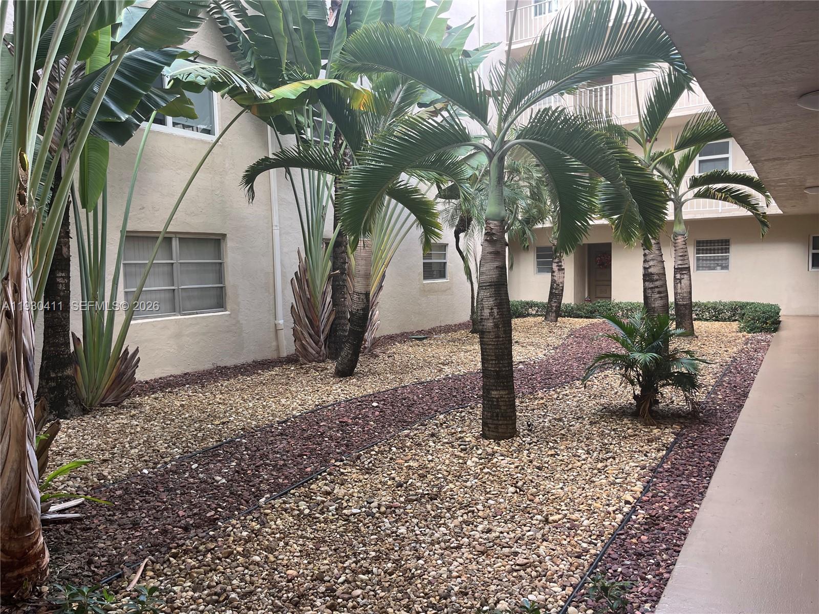 7725 Southwest 86th Street, Unit A1314 Miami, FL 33143 - Photo 4 of 11