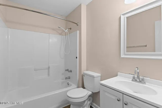 $1,550 | 2045 Derby Run Road, Jacksonville, NC 28546