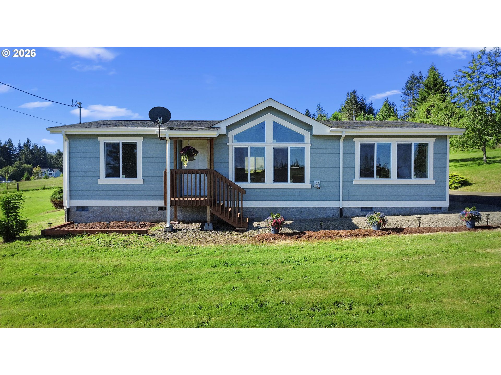 93228 Knappa Platt Road Astoria, OR 97103 - Photo 2 of 46 Exterior