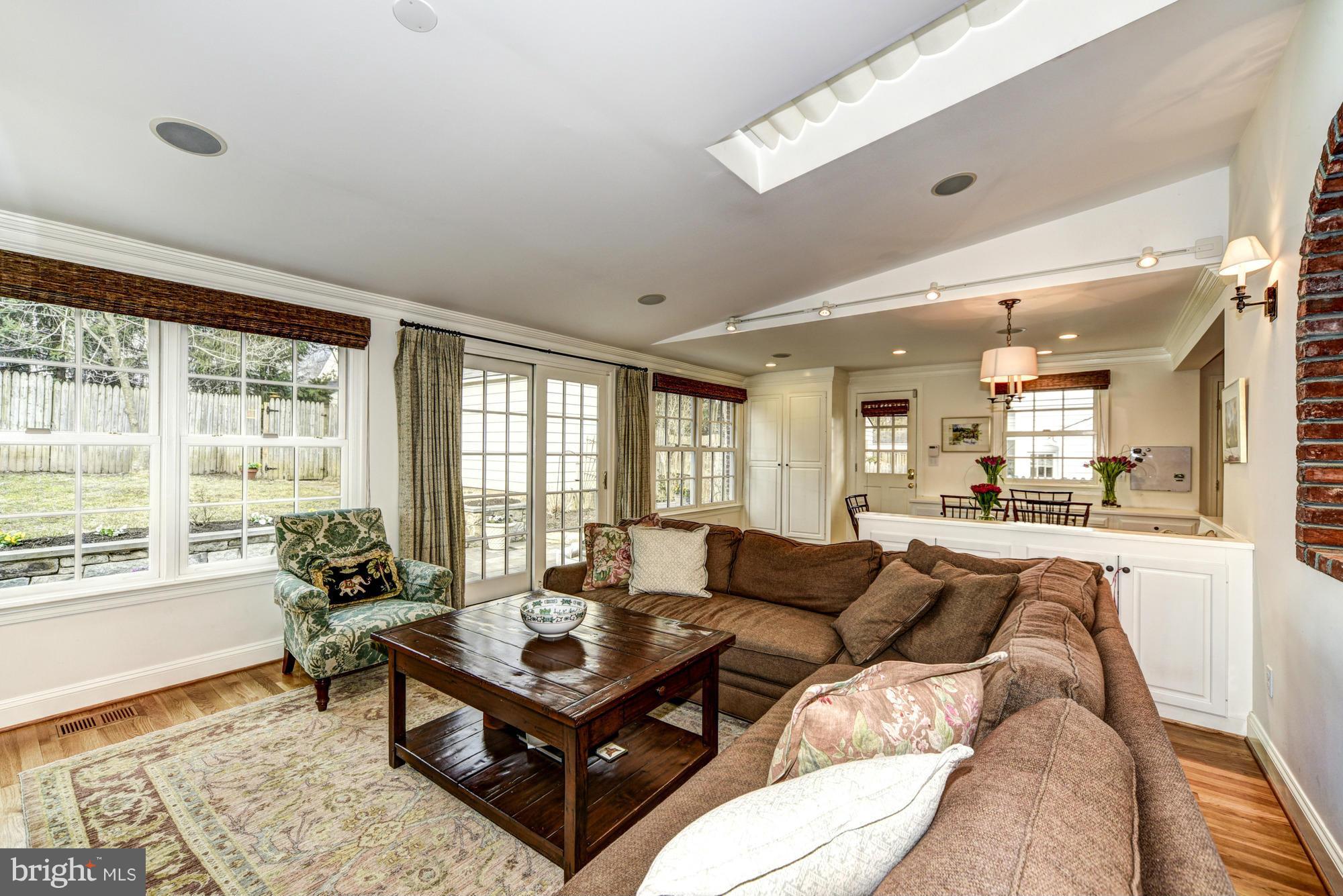 5102 Allan Road Bethesda, MD 20816 - Photo 14 of 25 Family Room