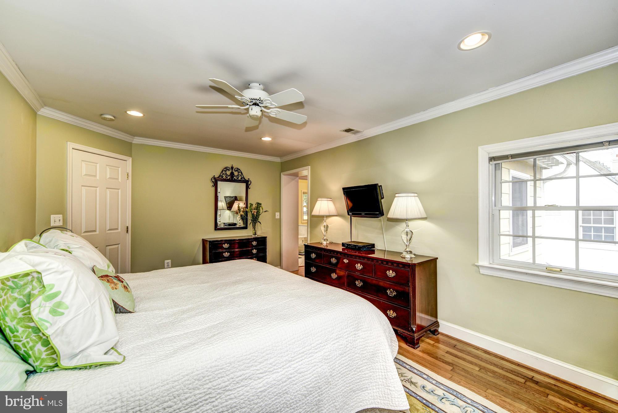 5102 Allan Road Bethesda, MD 20816 - Photo 16 of 25 Master Bedroom, En Suite Bath, Walk-In Closet