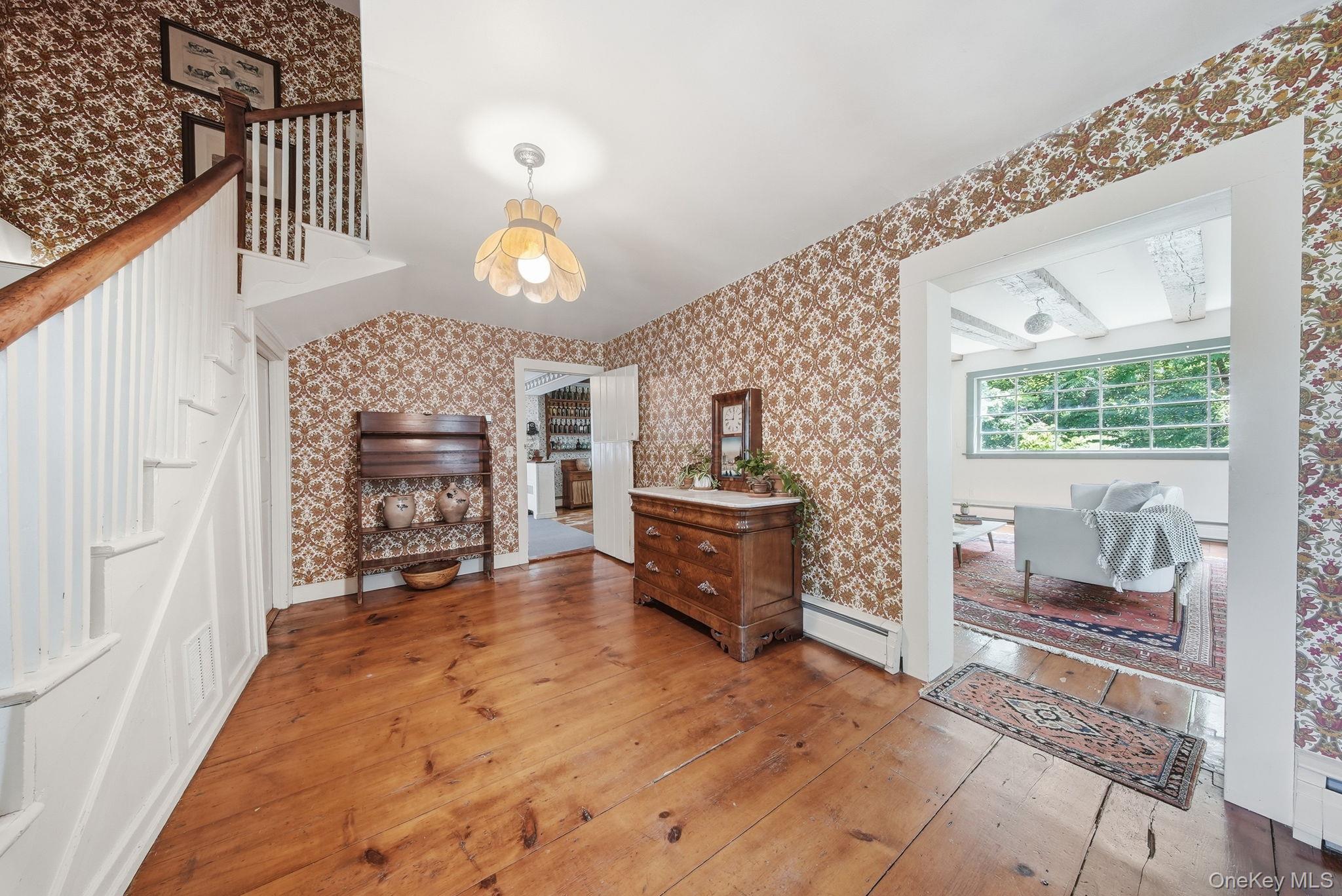 4 Plains Road Walden, NY 12586 - Photo 8 of 43
