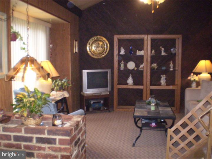 279 Madison Road Mantua, NJ 08051 - Photo 11 of 24 Gallery Image 11
