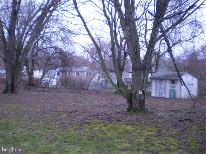 279 Madison Road Mantua, NJ 08051 - Photo 4 of 24 Gallery Image 4