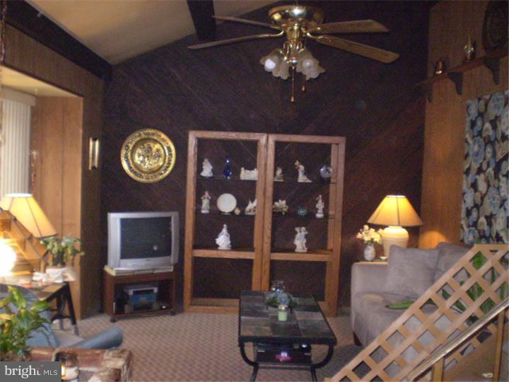 279 Madison Road Mantua, NJ 08051 - Photo 10 of 24 Gallery Image 10