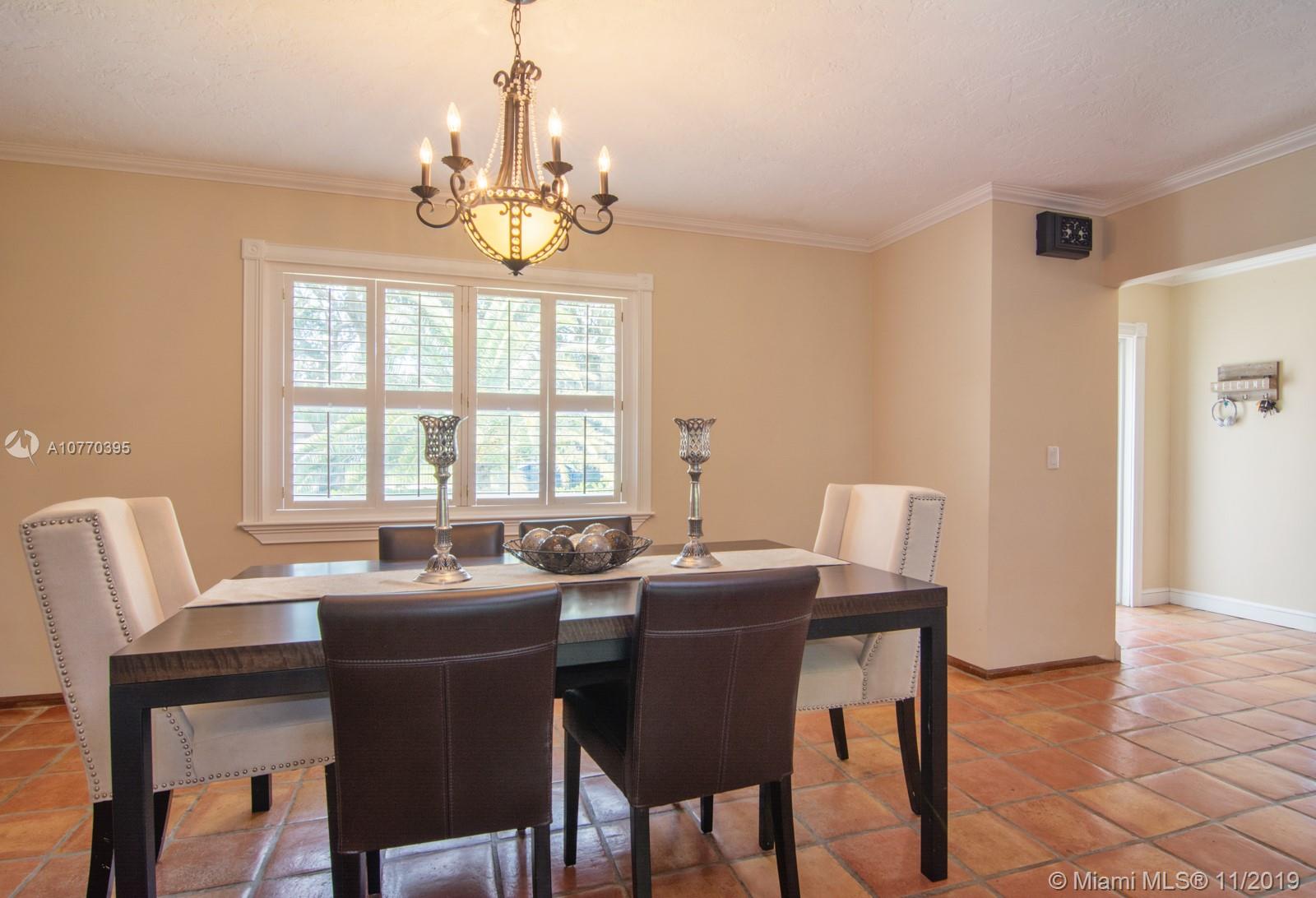 4901 Southwest 163rd Avenue Southwest Ranches, FL 33331 - Photo 11 of 43 Gallery Image 11