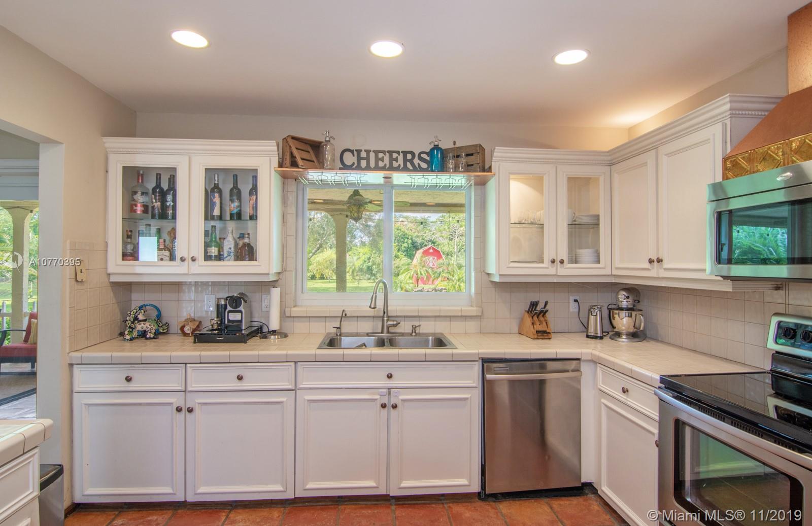 4901 Southwest 163rd Avenue Southwest Ranches, FL 33331 - Photo 13 of 43 Gallery Image 13