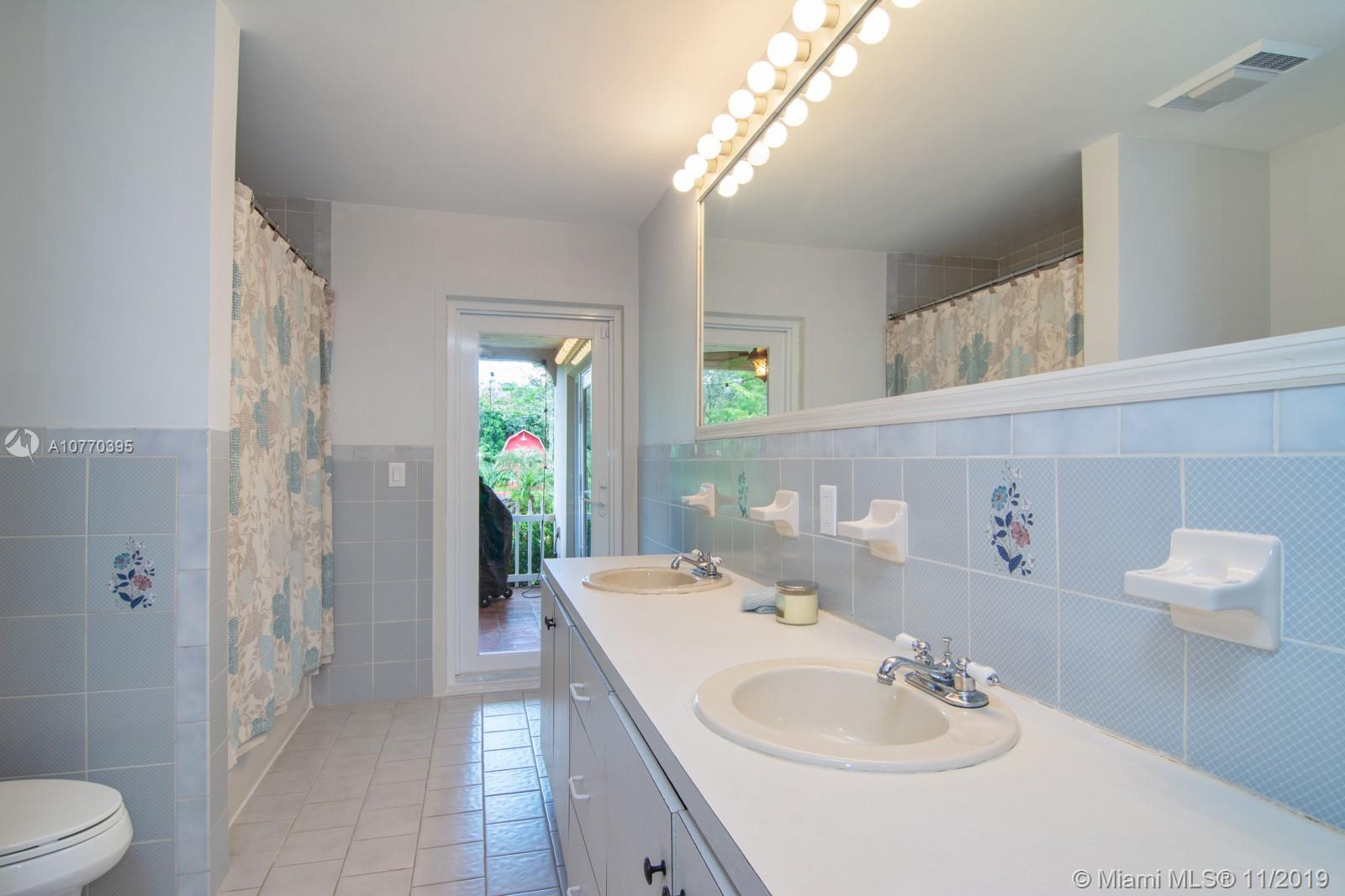 4901 Southwest 163rd Avenue Southwest Ranches, FL 33331 - Photo 23 of 43 Gallery Image 23