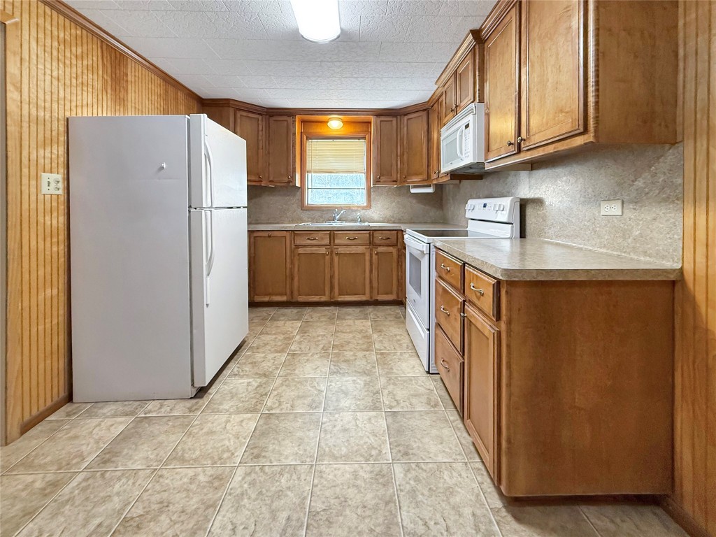 430 West Water Street Jasper, TX 75951 - Photo 13 of 19