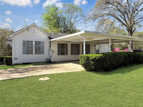 $95,000 | 430 West Water Street, Jasper, TX 75951