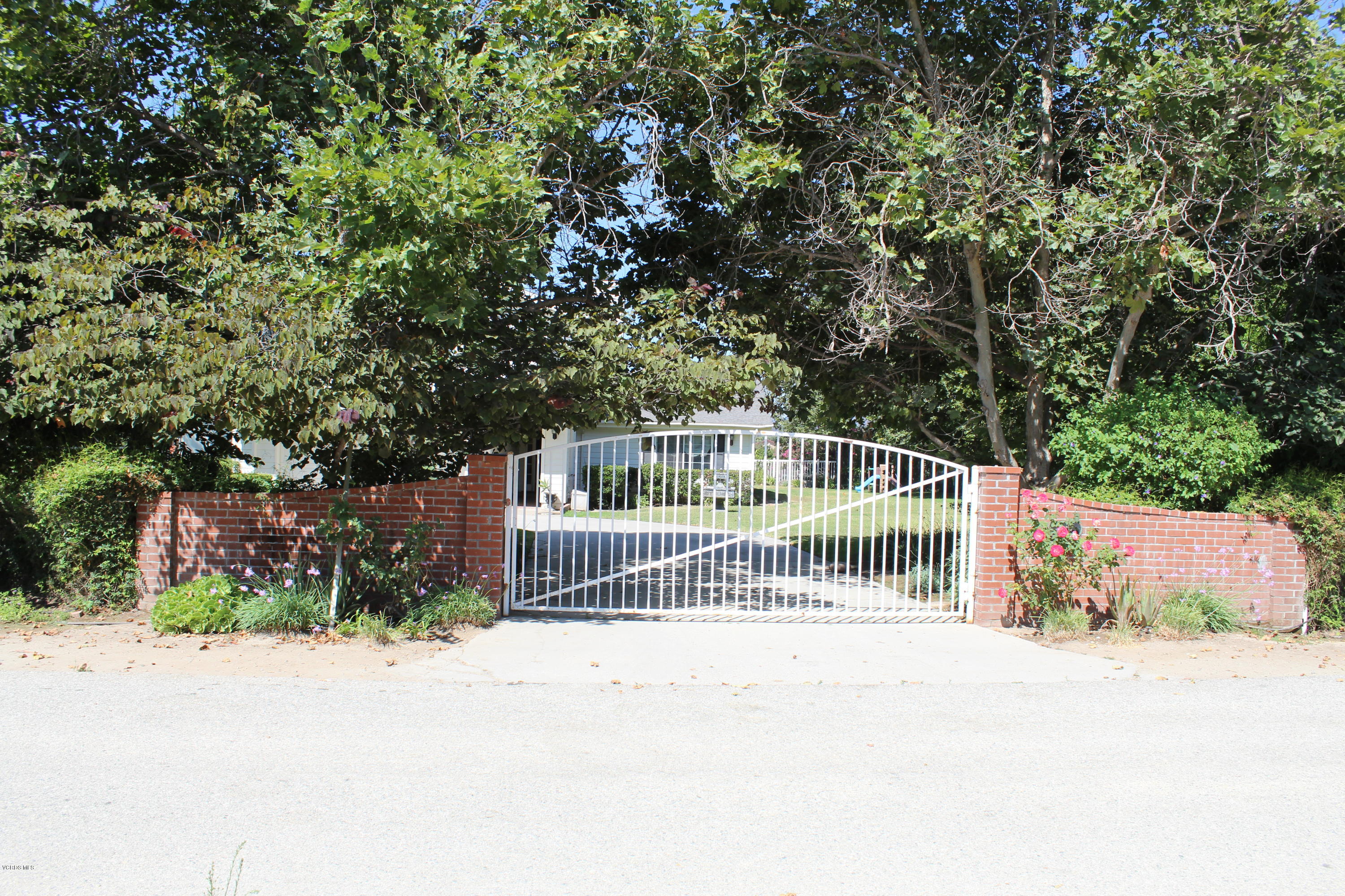 19 E Street Fillmore, CA 93015 - Photo 4 of 71 IMG_0243