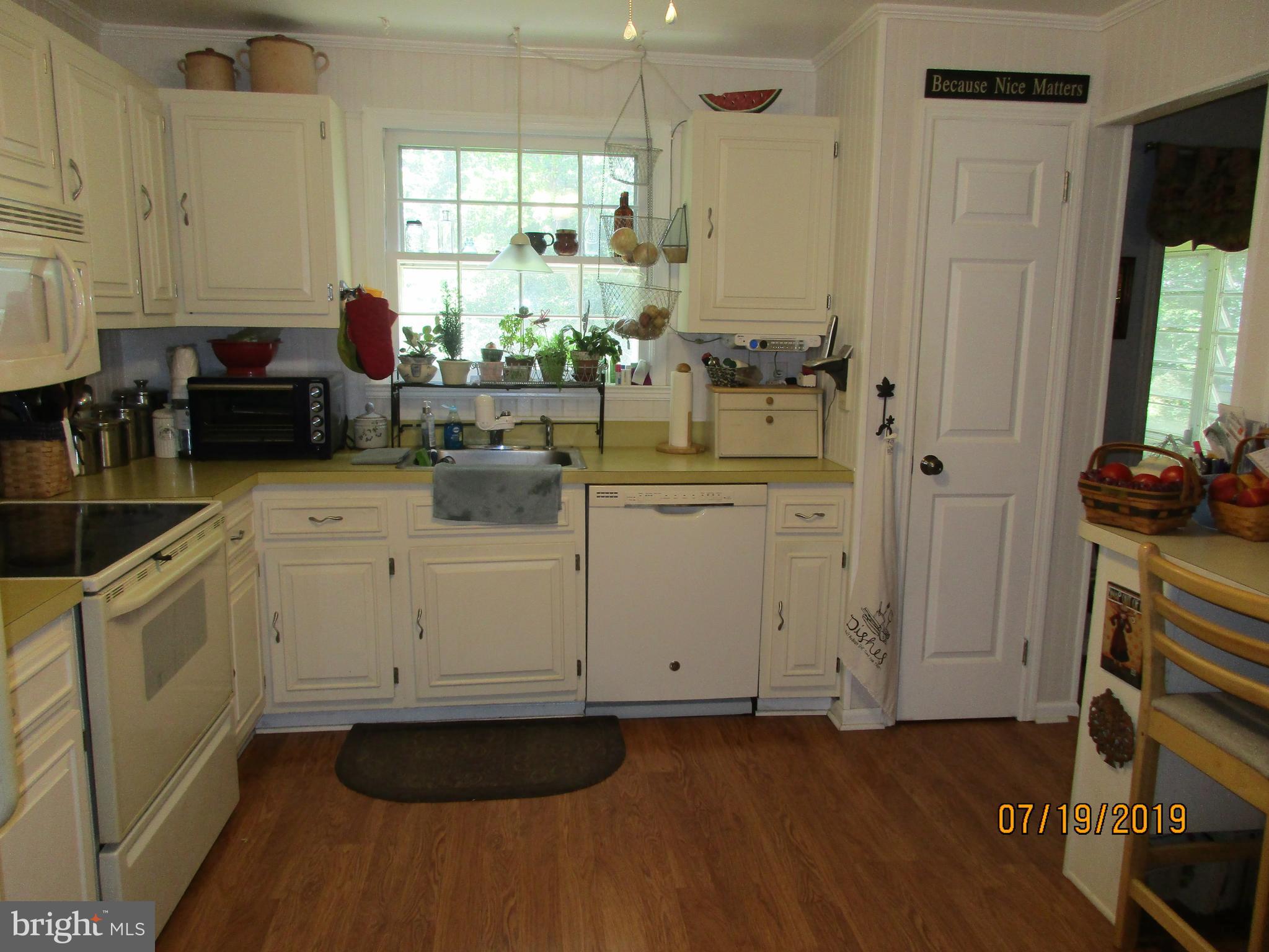 103 Stokes Road Shamong, NJ 08088 - Photo 11 of 23 Kitchen