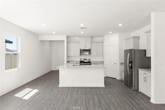 $606,900 | 42490 Isla Court, Indio, CA 92201