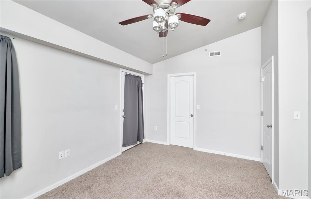 3424 Capri Way St. Peters, MO 63304 - Photo 14 of 24