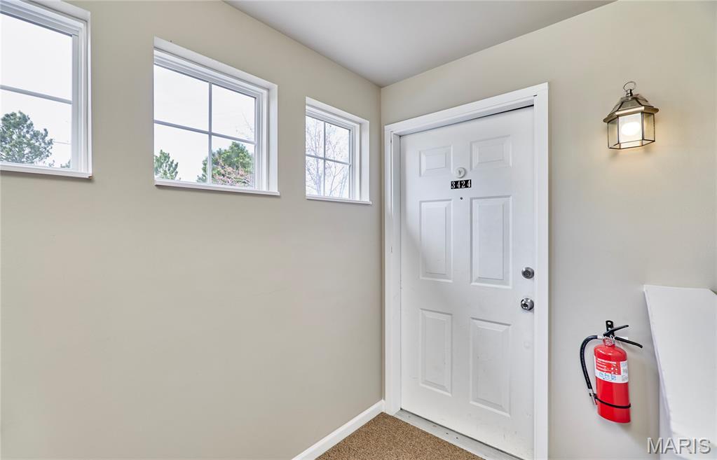 3424 Capri Way St. Peters, MO 63304 - Photo 3 of 24