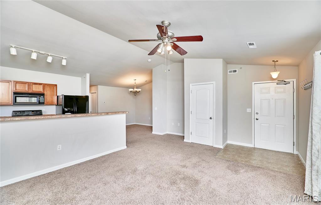 3424 Capri Way St. Peters, MO 63304 - Photo 6 of 24