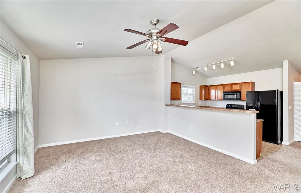 3424 Capri Way St. Peters, MO 63304 - Photo 7 of 24