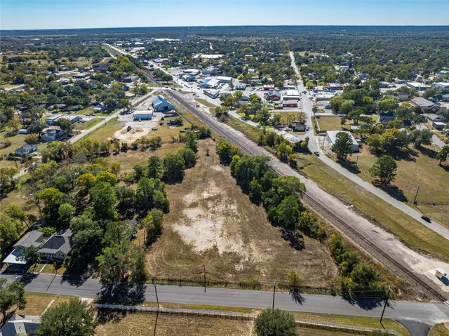 $3,000 | 351 East Glenn Street, Bellville, TX 77418