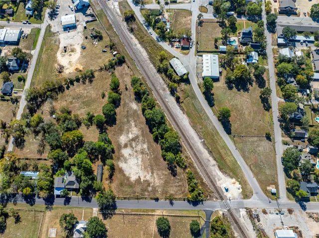 $3,000 | 351 East Glenn Street, Bellville, TX 77418