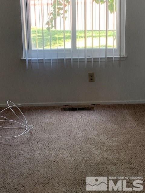 2374 Roundhouse Road Sparks, NV 89431 - Photo 5 of 16 Photo 5