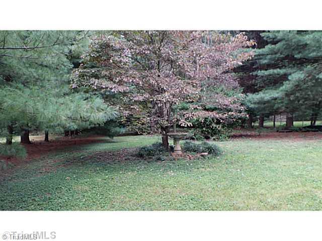 1880 Bethania-Rural Hall Road Winston-Salem, NC 27106 - Photo 14 of 15 Landscaping.