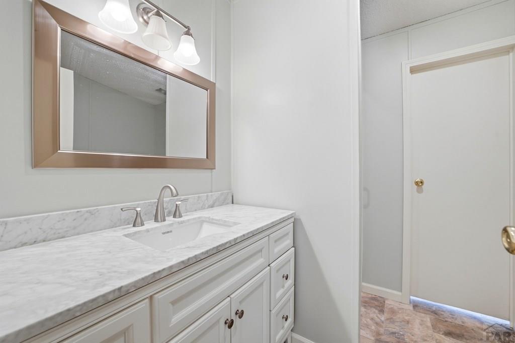 1609 Banner Road Avondale, CO 81022 - Photo 28 of 52 Gallery Image 28