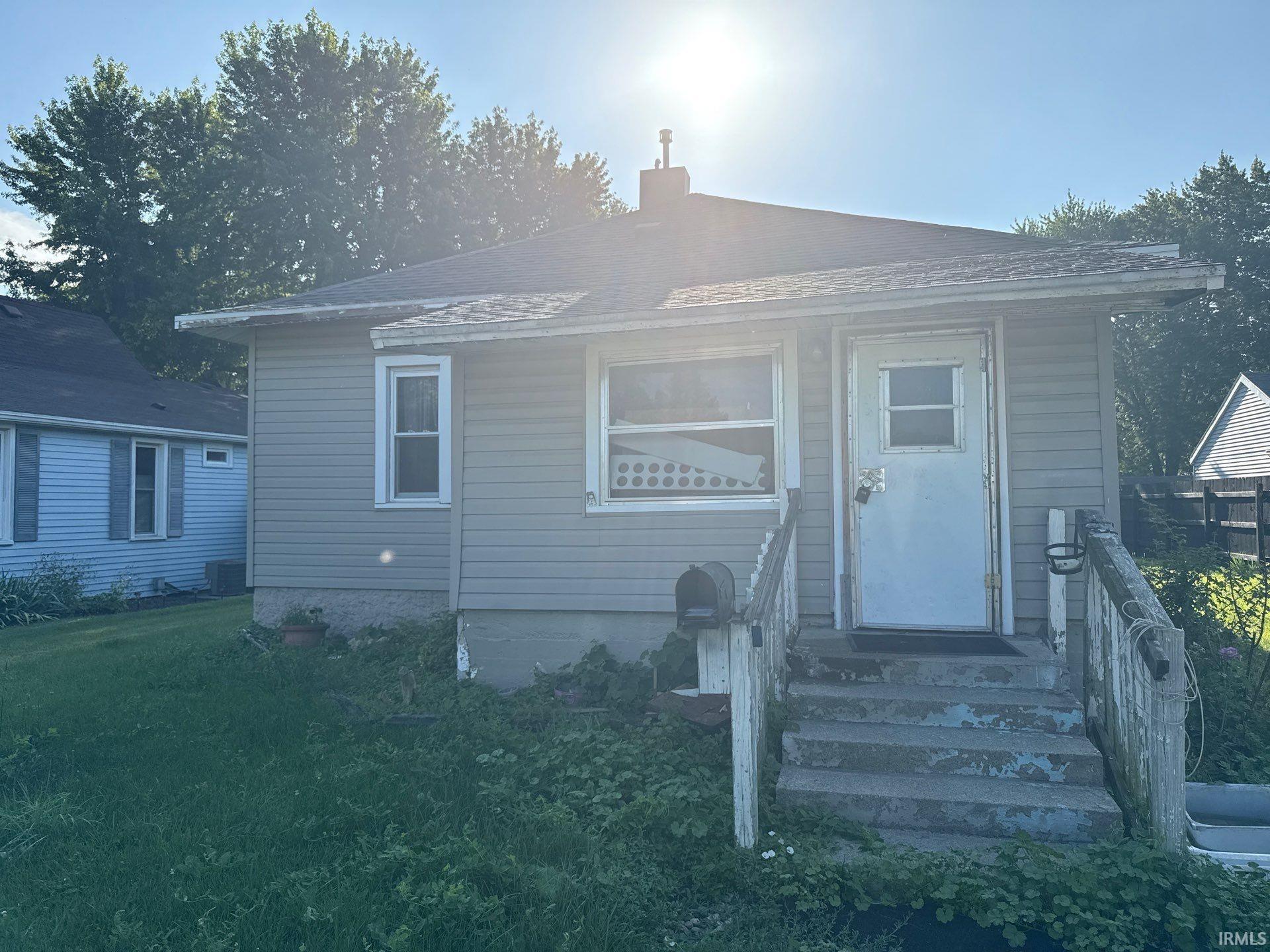 419 Clayton Street Rochester, IN 46975 - Photo 1 of 5