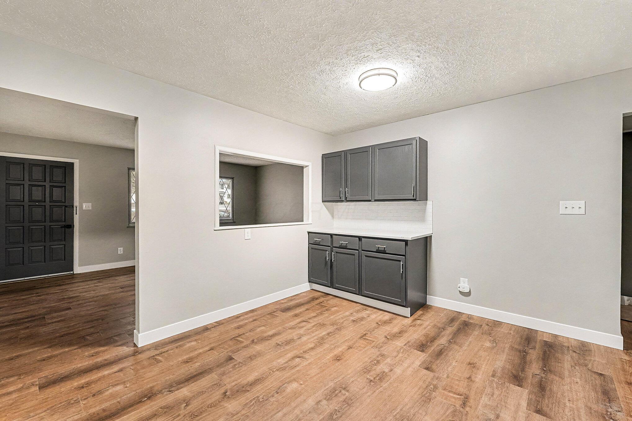 1490 Demorest Road Columbus, OH 43228 - Photo 10 of 30 Gallery Image 10