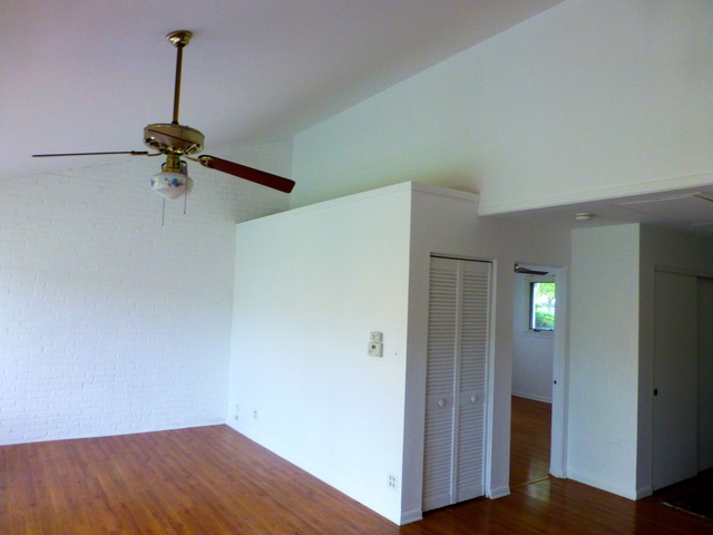 283 North Happ Road Northfield, IL 60093 - Photo 3 of 14 Gallery Image 3