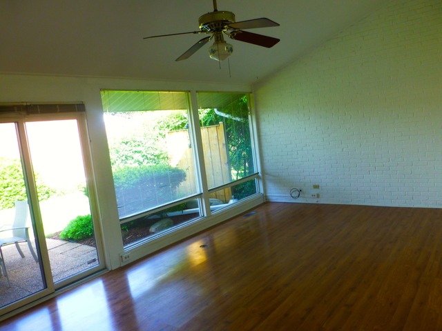 283 North Happ Road Northfield, IL 60093 - Photo 5 of 14 Gallery Image 5