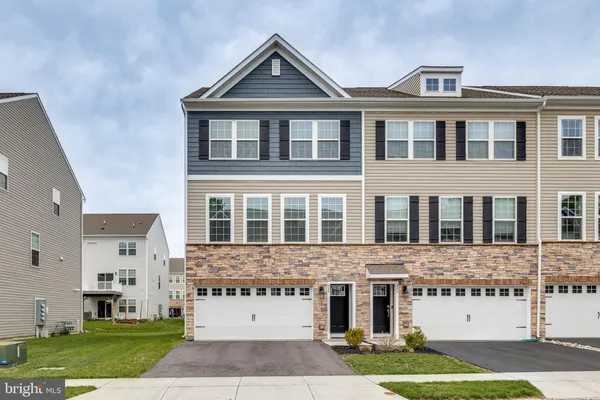 $540,000 | 488 Monte Farm Road, Mount Laurel, NJ 08054