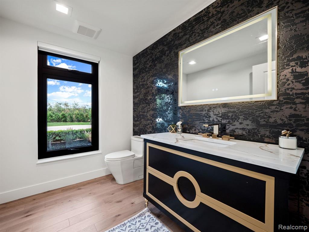 2575 Hiller Road West Bloomfield, MI 48324 - Photo 42 of 50 Gallery Image 42