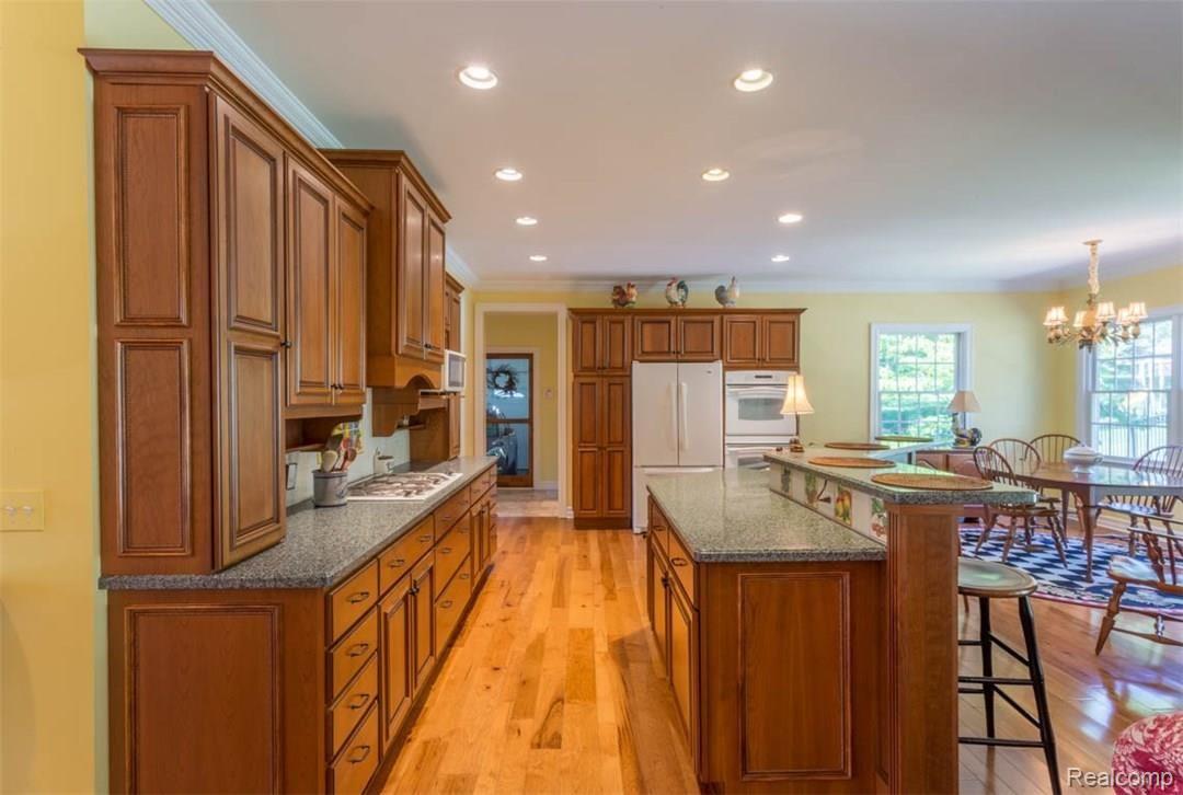 63 Waldon Road Clarkston, MI 48346 - Photo 21 of 83 kitchen_Entry27.jpg
