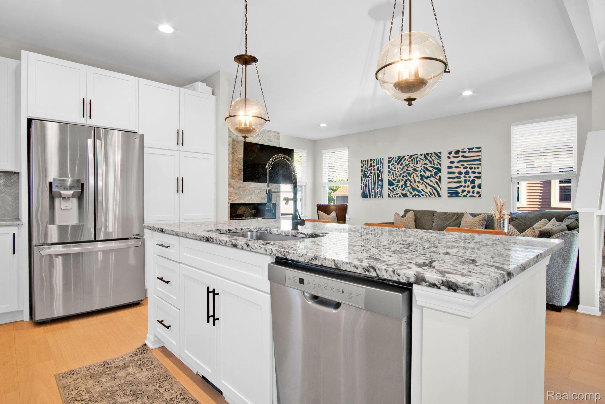4230 Kent Road Royal Oak, MI 48073 - Photo 12 of 48 Gallery Image 12