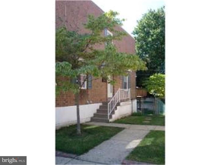 144 Greendale Road Philadelphia, PA 19154 - Photo 2 of 25 Exterior Side